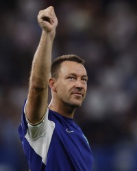 乐鱼体育登录入口-太阳报：切尔西名宿特里将与财团联手，收购英乙球队科尔切斯特联